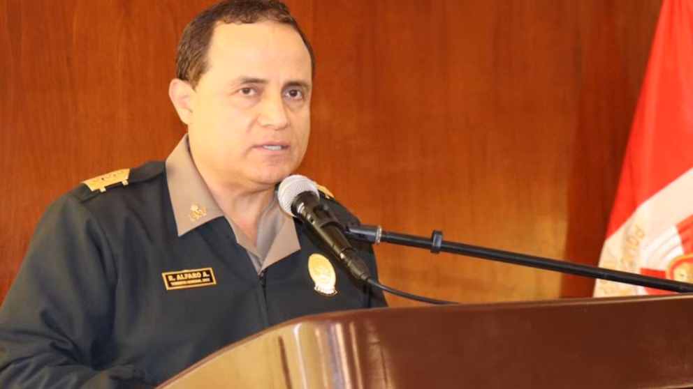 Falleció Raúl Alfaro, el excomandante de la Policía que ordenó detener a Pedro Castillo tras el golpe